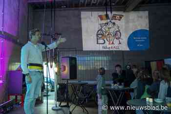 Bike4All opent atelier waar vrijwilligers fietsen herstellen en verkopen voor het goede doel