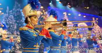 Last few seats for four-day Warner Gunton Hall and Thursford Xmas Spectacular break!