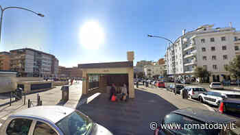 Ancora violenze a piazza dei Mirti: 15enne picchiato e rapinato della collanina mentre va a scuola