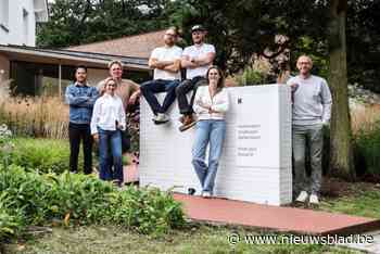 Kantoren De Kievit schenken 7500 euro aan goede doelen en verwelkomen nieuwe partner: “Geslaagde openingsavond!”