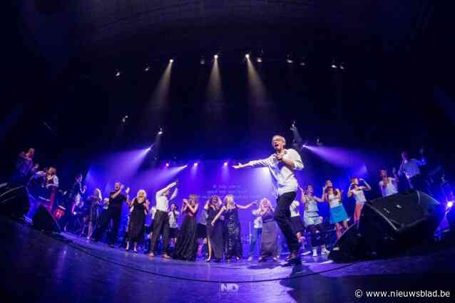 Leerkrachten bestijgen het podium voor het goede doel
