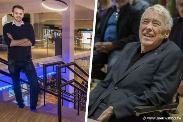 Cassy wil met vader in rolstoel naar cinema, maar bezoek krijgt nare nasmaak wanneer lift niet werkt: “Ze reageerden lacherig”