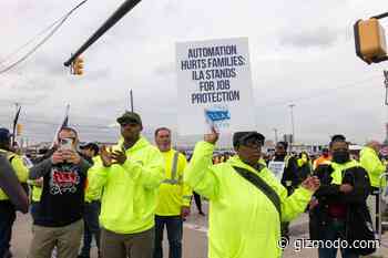 U.S. Dockworkers Go on Strike Over Robots and Wages