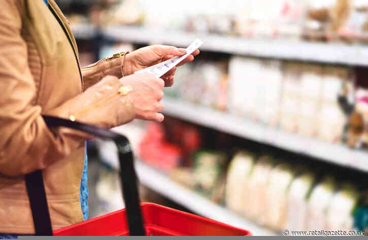 Retailers ramp up discounts as UK shop prices hit three year low