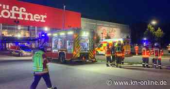 Großalarm bei Möbel Höffner