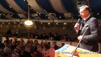 „Ampel-Regierung übertreibt mit Fehlern“: CSU-Mann Mayer poltert beim Haager Herbstfest