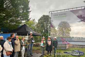 Eerste spadesteek voor nieuw administratief centrum: “Van een zot idee naar een waardevol project”