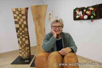 Kettensäge und Häkelnadel – Kunstwerke aus Holz