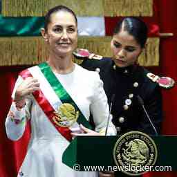 Eerste vrouwelijke president van Mexico geïnstalleerd in Mexico-Stad