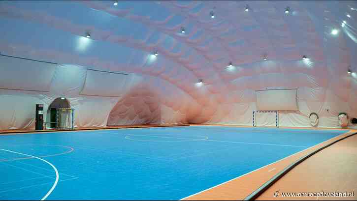 Urk - Waarom 25.000 euro voor een Almeerse blaashal geen aantrekkelijke aankoop was