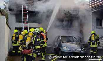 Feuerwehr rettet Bewohner aus den Flammen