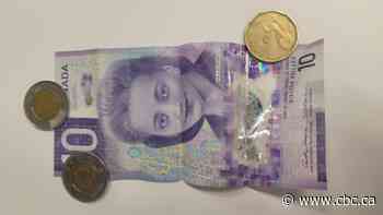 Despite increase, Sask. minimum wage remains lowest in country — and some workers say it's not enough