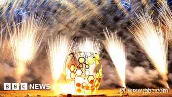 In pictures: Seaside arts festival comes to a close