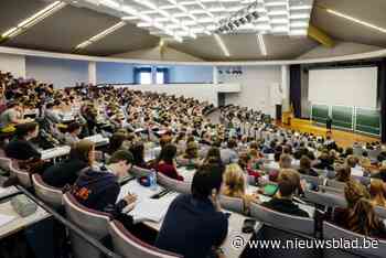 Serviceclub Lions geeft vier kwetsbare jongeren studiekansen in hoger onderwijs