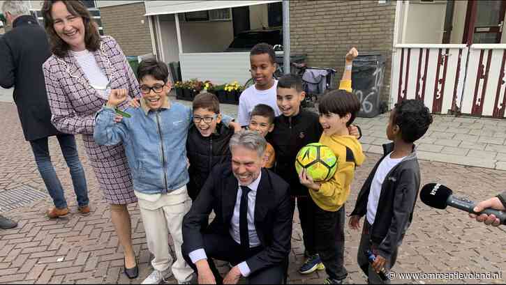 Lelystad - Rijk steunt woningplannen Lelystad, maar premier Schoof belooft nog geen geld