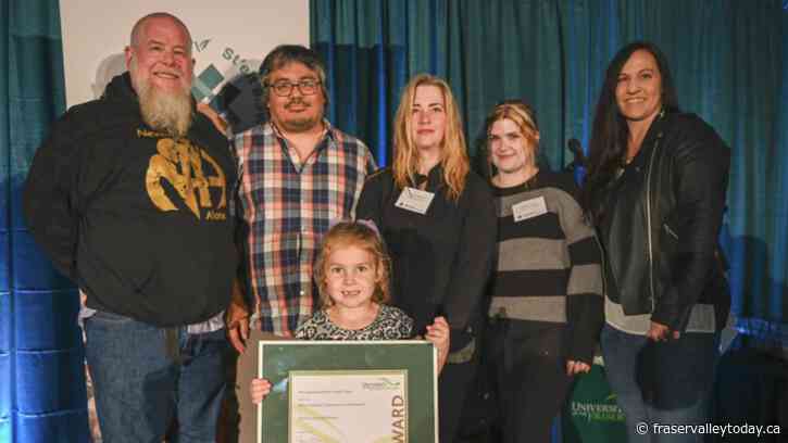 Non-profit, zero-barrier Chilliwack pantry earns community award from UFV