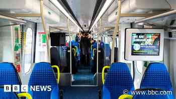 Rail firm to roll out sign language announcements