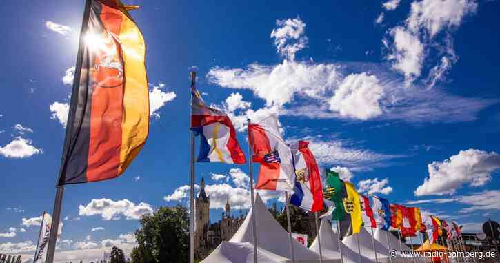 Festakt zum Tag der Deutschen Einheit in Schwerin