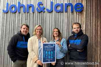 John&Jane verlicht Ruiseleedse kerk voor De Warmste Week