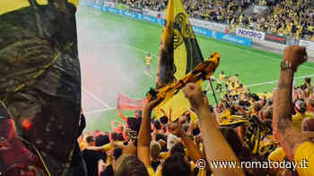 Tifosi dell'Elfsborg accendono petardi sotto l'hotel della Roma e poi attaccano i Friedkin