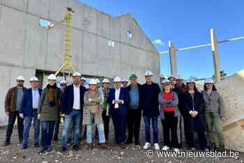 Bouw ontmoetingscentrum Scharphoutsite bereikt hoogste punt