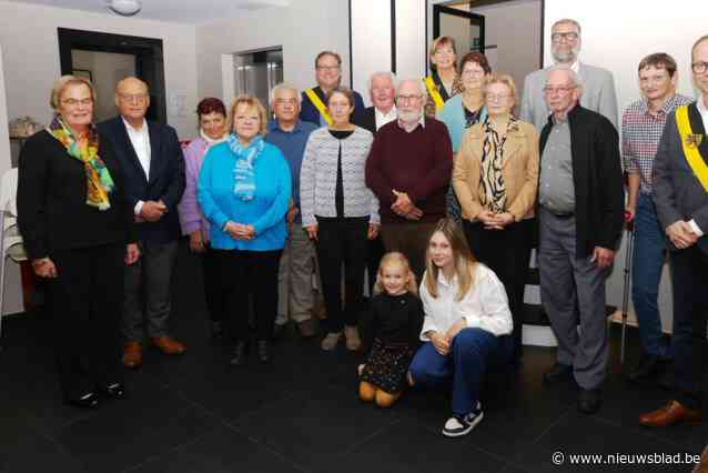 Gemeente zet jubilarissen in de bloemetjes