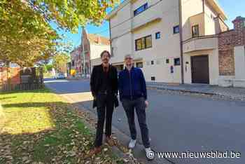 Anders zou site toch maar verloederen: Sander en Frederik geven tijdelijke invulling aan leegstaande bibliotheek