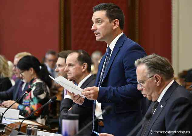 Quebec bill aims to stop people from sharing intimate images without consent