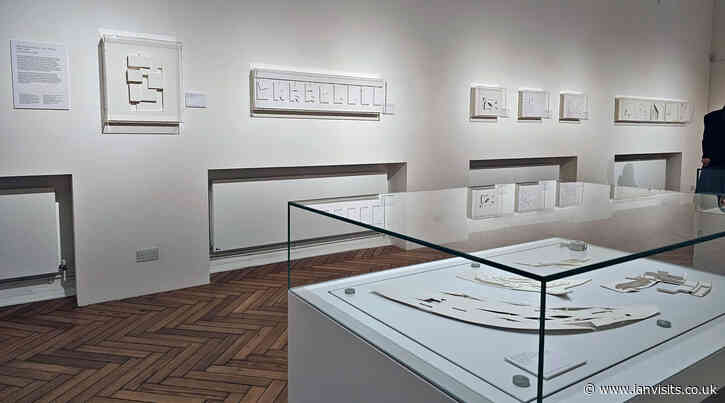 Zaha Hadid’s flattened architectural models on display in Clerkenwell