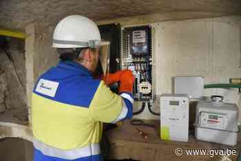 Fluvius dreigt op grote schaal klanten af met aangetekende brieven: “Doet er niet toe of persoon meewerkt of niet”