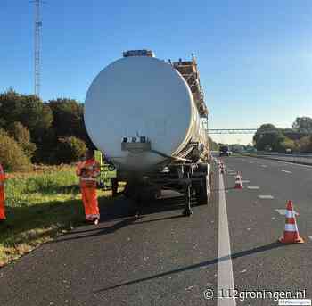 Vrachtwagenchauffeur parkeert oplegger op vluchtsrook A7