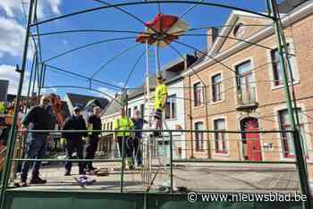 Na 20 jaar restauratie staat gemeentekiosk weer te blinken op Marktplein
