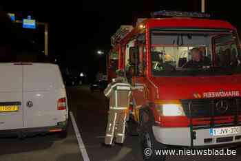 Grootschalige duikinterventie in Maas door noodsignaal van gsm die per ongeluk in water valt