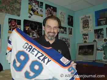 Former Oilers stick man auctioning off autographed Gretzky and Howe sticks