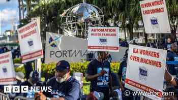 US dockworkers suspend ports strike until January