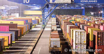 Ports Rush to Reopen After Dockworker Strike Is Suspended