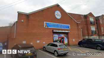 Man charged after snakes stolen from pet shop