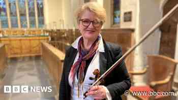 Musician rediscovers viola she played 40 years ago