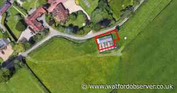 Plans submitted to turn Kings Langley cattle building into home