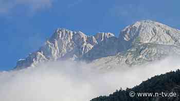 Wetter verhindert Bergung: Bergsteiger in Tirol vermisst - leblose Person gefunden