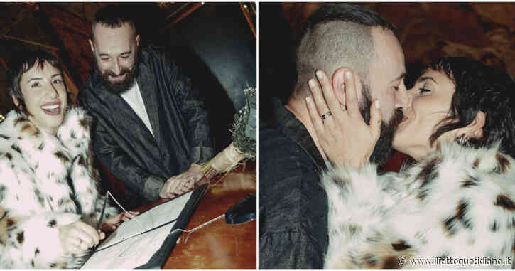 I Coma Cose si sposano sulle note dei Beatles: “Ci siamo presi e anche allontanati ma abbiamo sempre saputo che ci lega qualcosa di invisibile” – LE FOTO