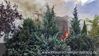 Meterhohe Flammen in Goslar: Hotel in der Krugwiese gerät in Brand