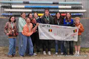 Jongeren Ponyclub Lille behalen nationale titel groepsdressuur