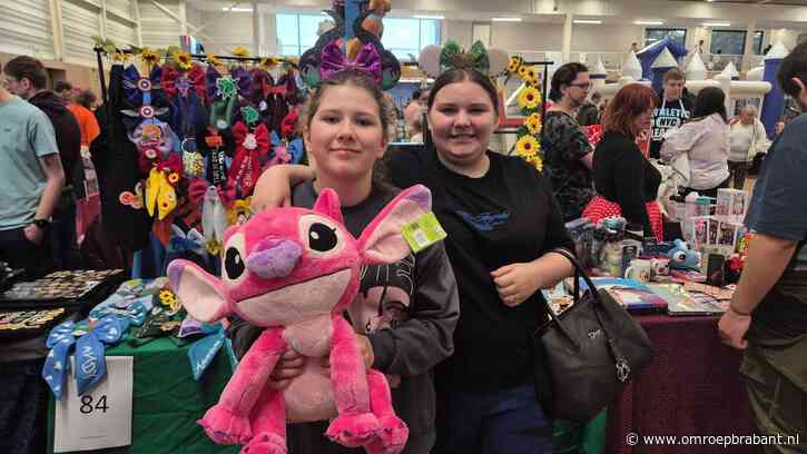 Volwassenen mogen kinderen zijn op drukbezochte Disneymarkt