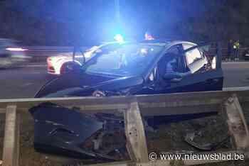 Twee auto’s tegen vangrails op E314 in Genk