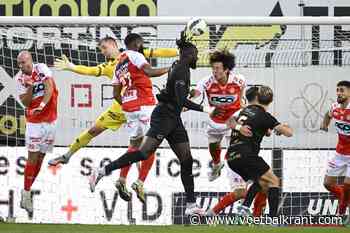 Klassereactie na nederlaag van leider Genk: "Ik heb mijn job niet gedaan, dus ik moet streng zijn voor mezelf"