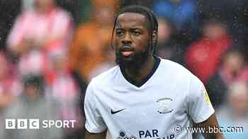 Blackpool sign midfielder Onomah