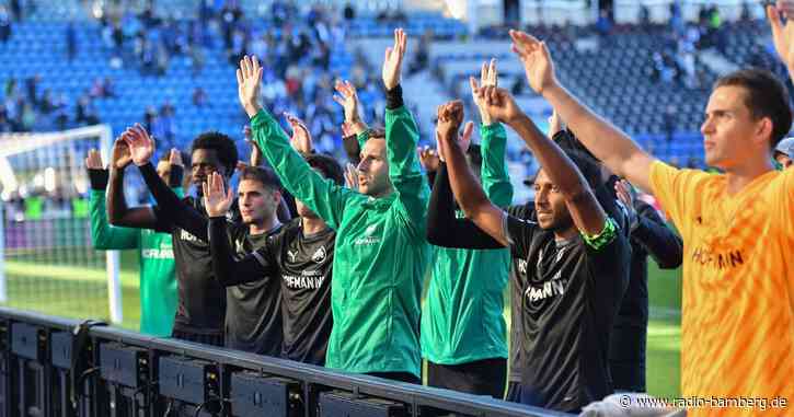 Fürther Aufholjagd nach zwei kuriosen Hand-Blackouts