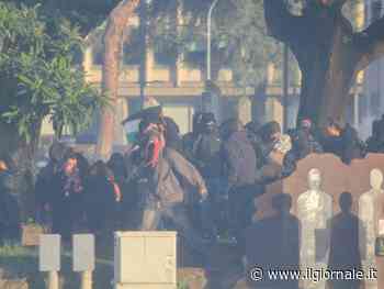 I Carc rivendicano la violenza in piazza: "Ogni corteo sia problema di ordine pubblico"