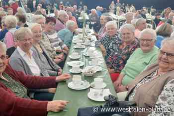 Hövelmarkt: Klübchen vom lustigen Eck mittendrin